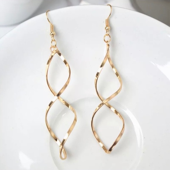Jewelry - Gold Filled Twist Earrings